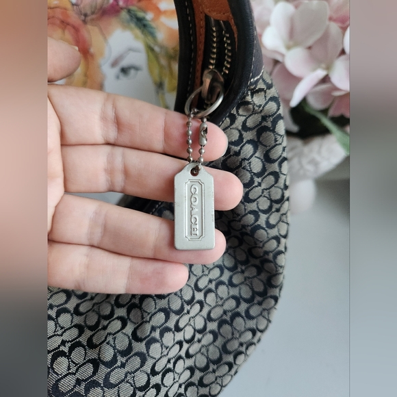 Coach Black & Grey Monogram Shoulder Bag Leather Trim - Picture 6 of 8